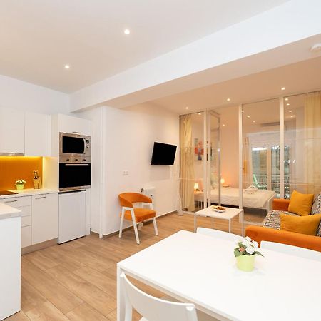 Spacious Peaceful Studio In Афины Экстерьер фото